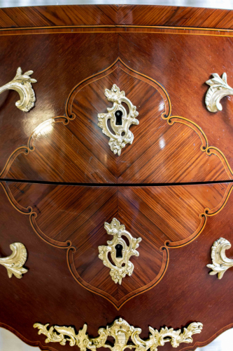 petite commode Louis XV